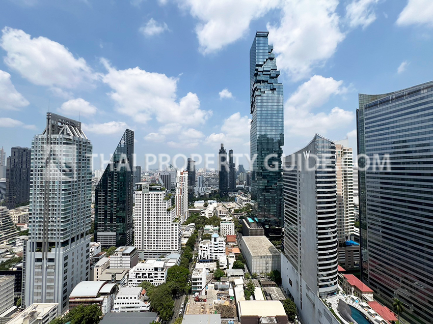 Condominium in Sathorn 