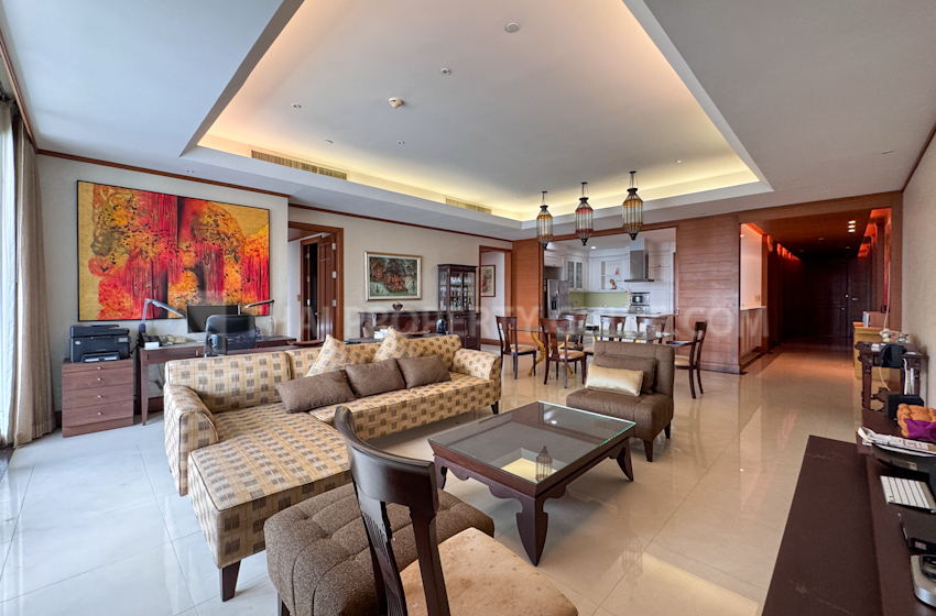 Condominium in Sathorn 