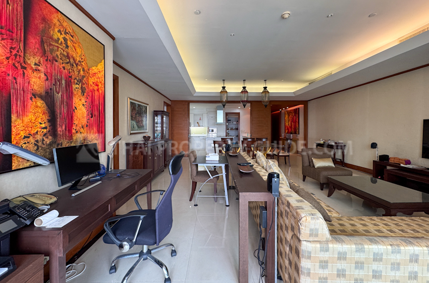 Condominium in Sathorn 