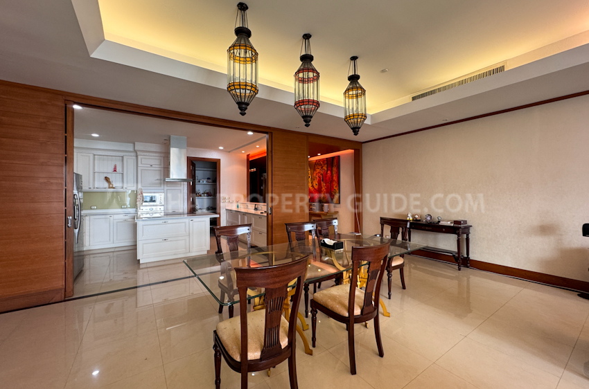 Condominium in Sathorn 