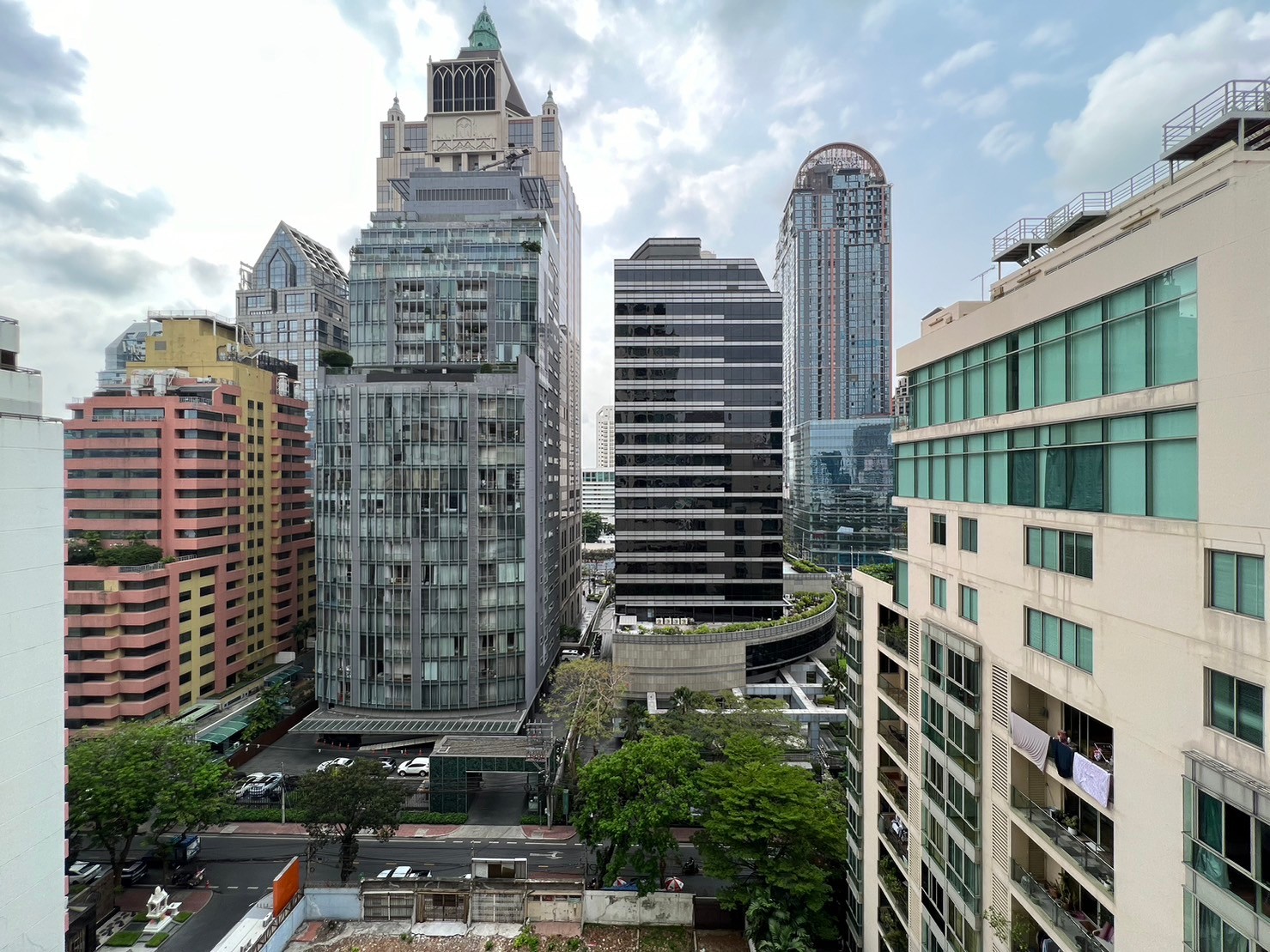 Condominium in Sathorn : The Royal Saladaeng 