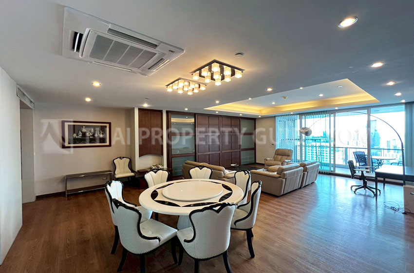 Condominium in Sathorn 