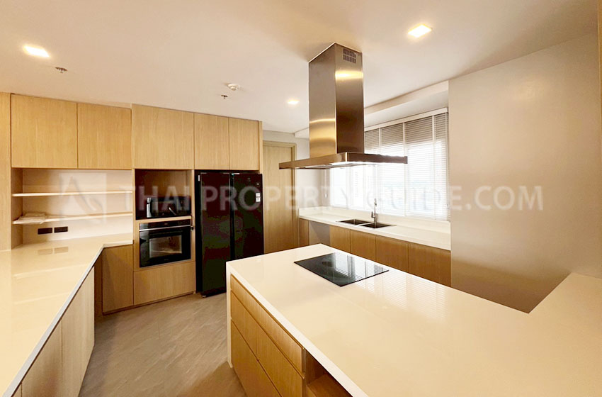 Condominium in Sathorn 