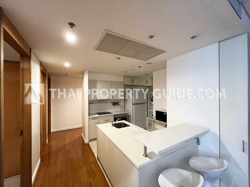 Condominium in Sathorn : The Royal Saladaeng 