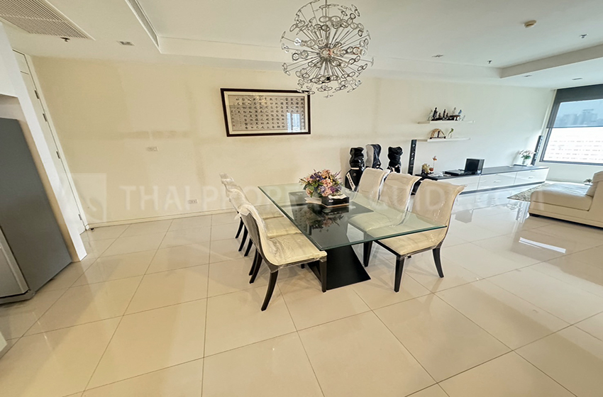 Condominium in Sathorn 