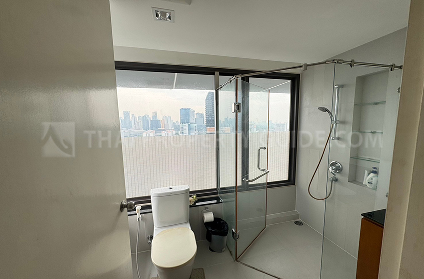 Condominium in Sathorn 