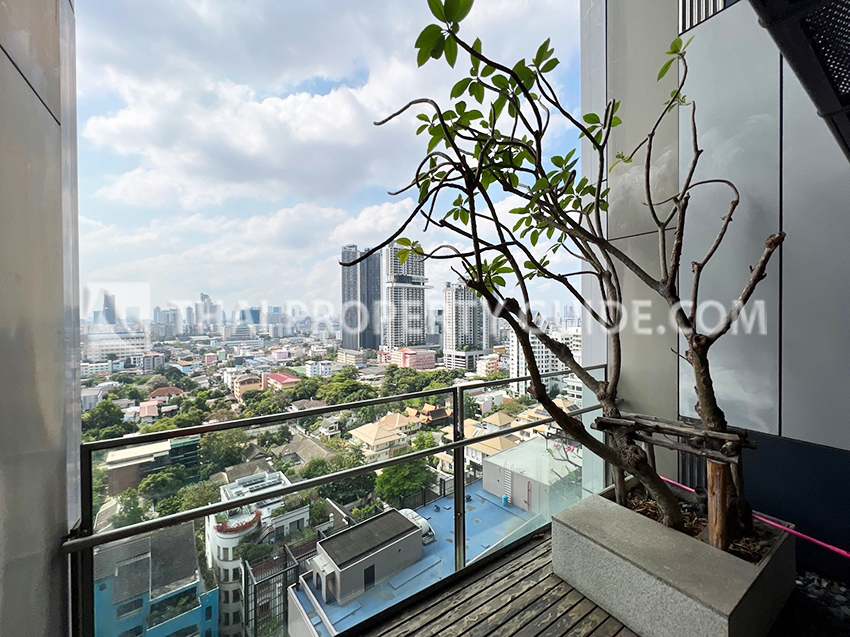 Condominium in Sathorn : The Met Sathorn 