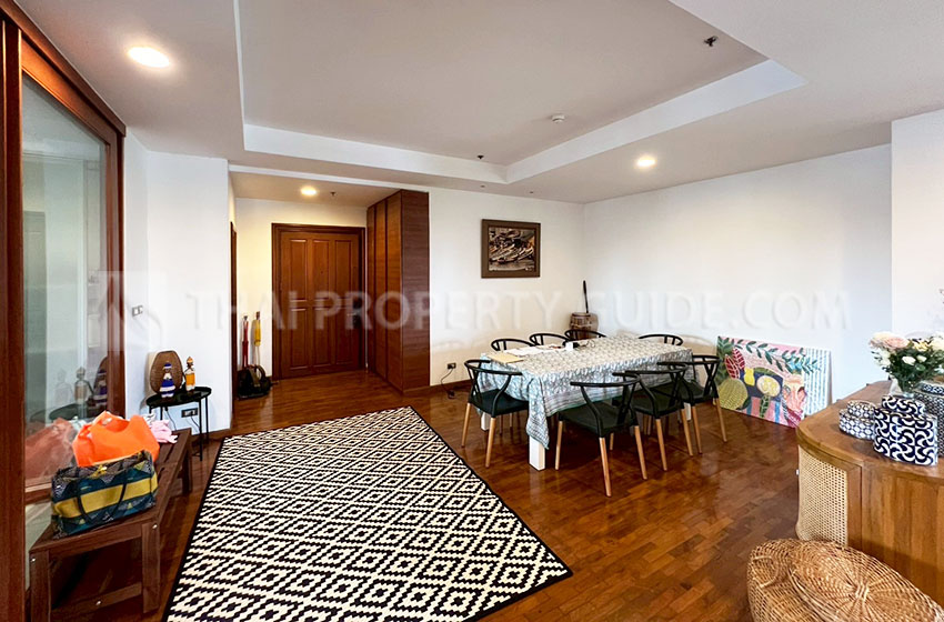 Condominium in Sathorn 