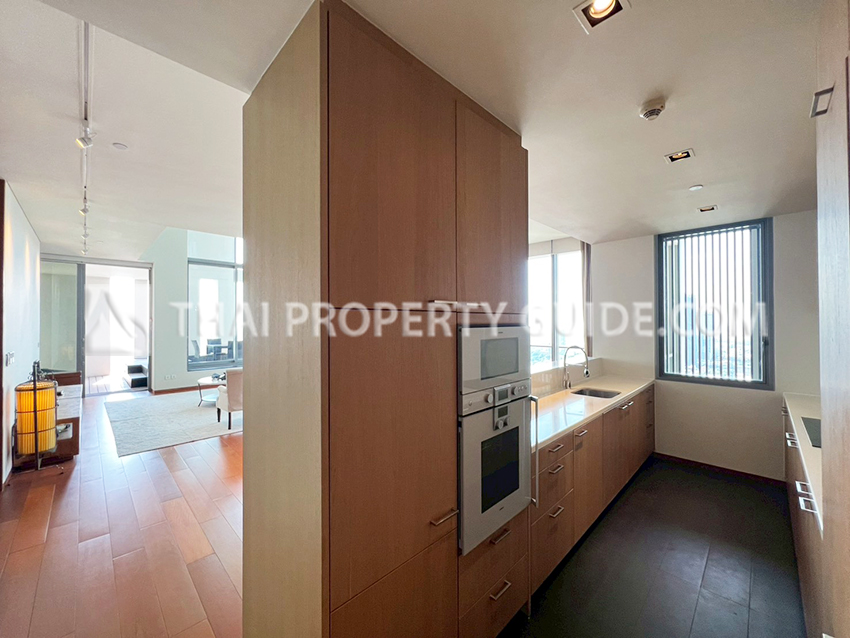Condominium in Sathorn : Sukhothai Residence (Sathorn) 