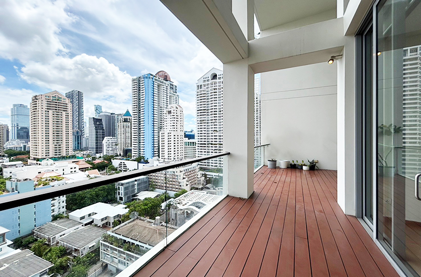 Condominium in Sathorn : Sukhothai Residence (Sathorn) 