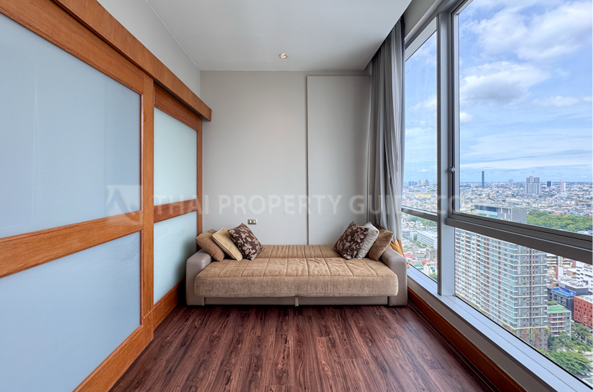 Condominium in Sathorn 
