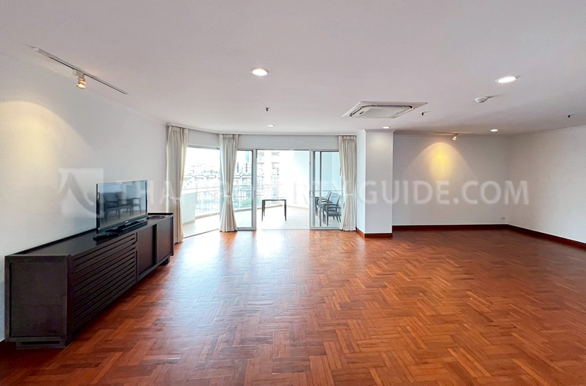 Condominium for rent in Sathorn
