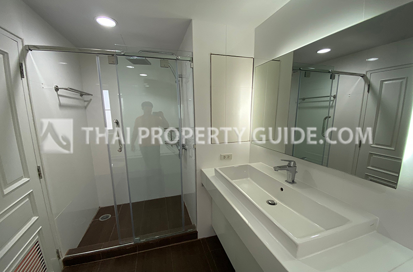 Condominium in Sathorn 