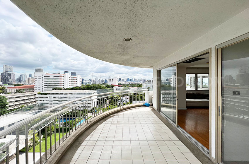 Condominium in Sathorn 