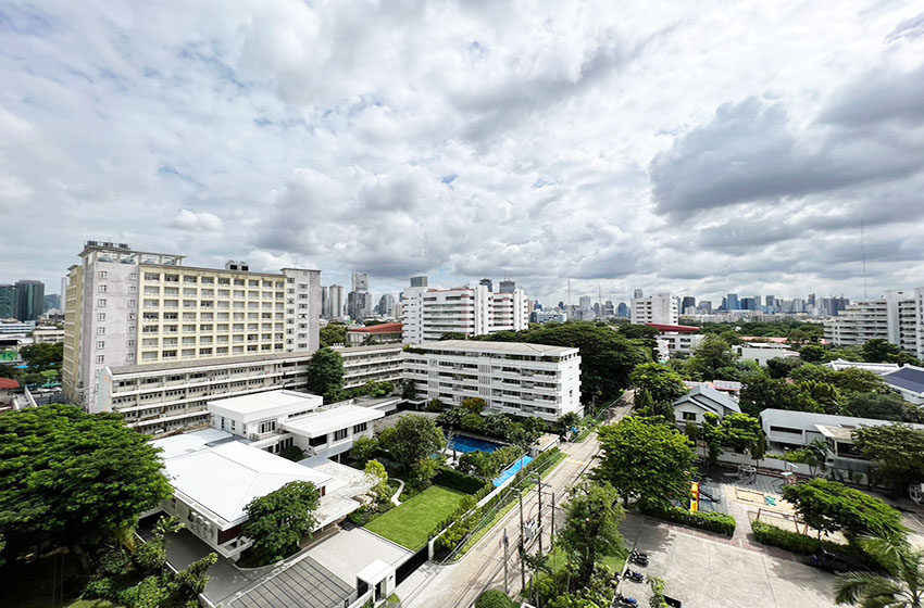 Condominium in Sathorn 