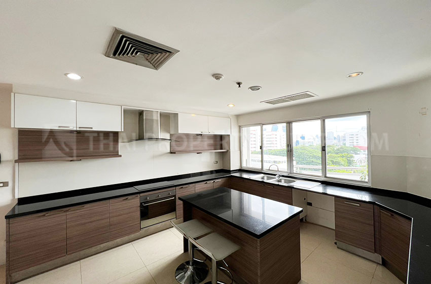 Condominium in Sathorn 