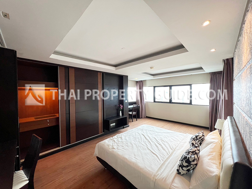 Condominium in Sathorn 