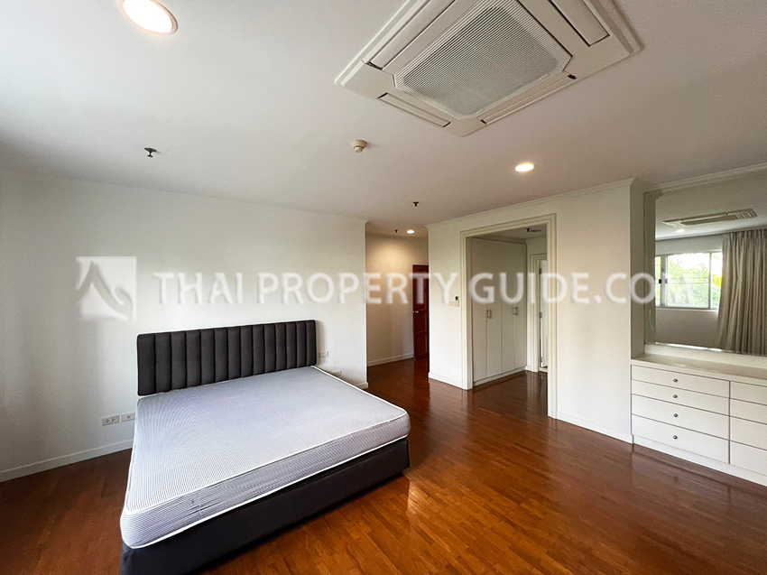 Condominium in Sathorn 