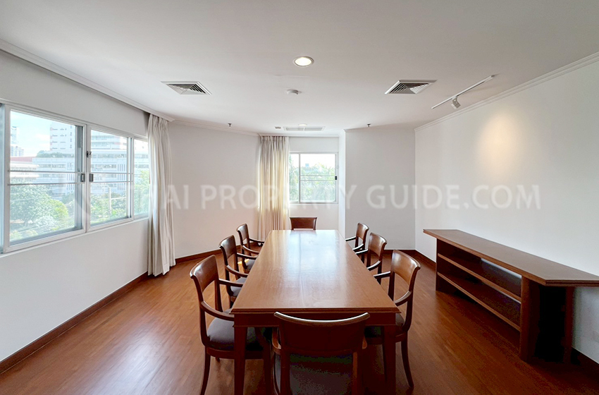 Condominium in Sathorn 