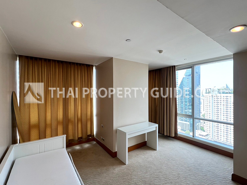 Condominium in Sathorn 