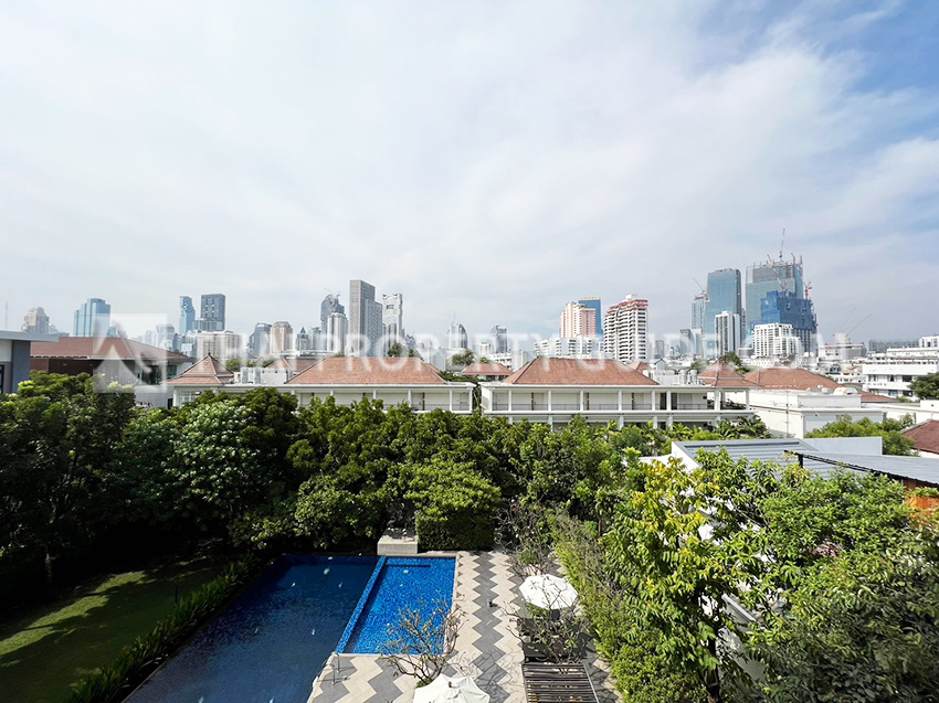 Condominium in Sathorn 