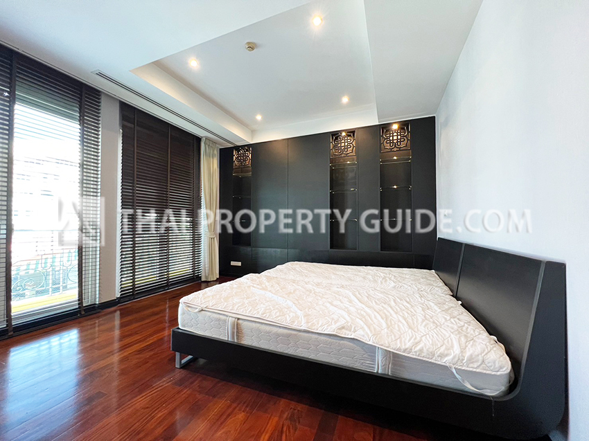 Condominium in Sathorn 