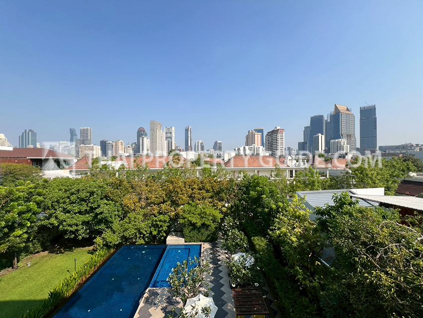 Condominium in Sathorn 