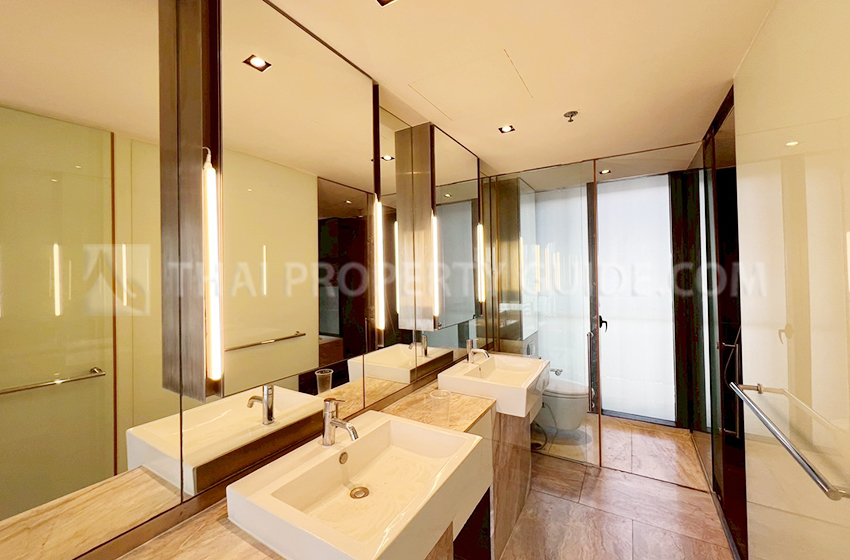 Condominium in Sathorn : The Met Sathorn 