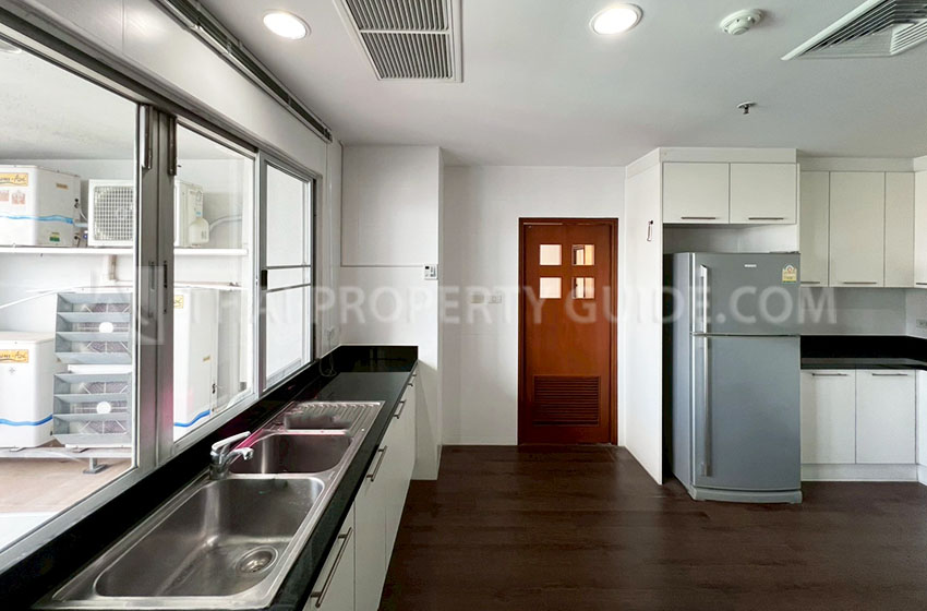 Condominium in Sathorn 