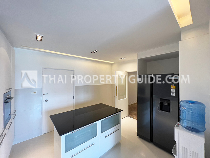 Condominium in Sathorn 