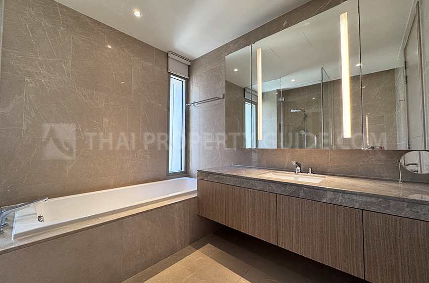 Condominium in Sathorn 