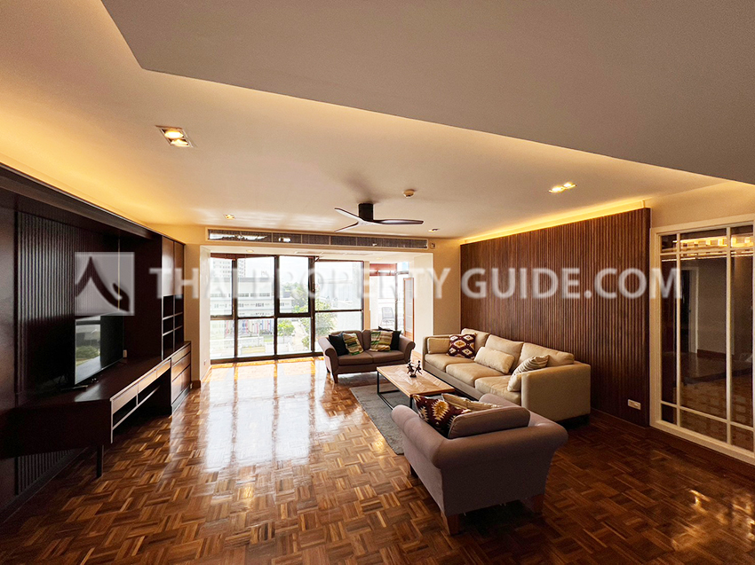 Condominium in Sathorn 