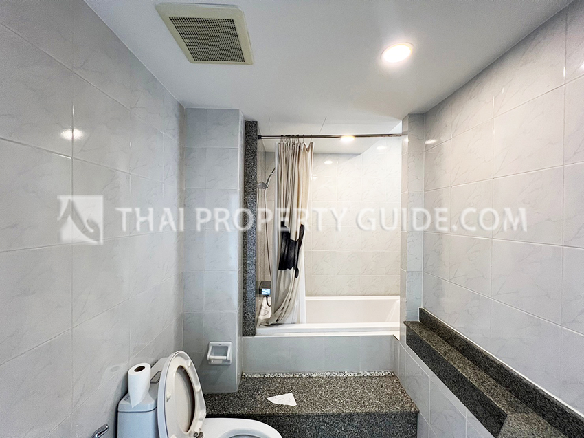 Condominium in Sathorn 