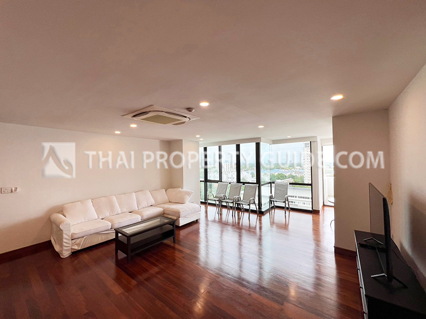 Condominium in Sathorn 