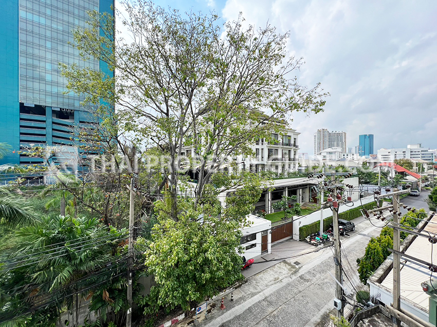 Condominium in Sathorn 