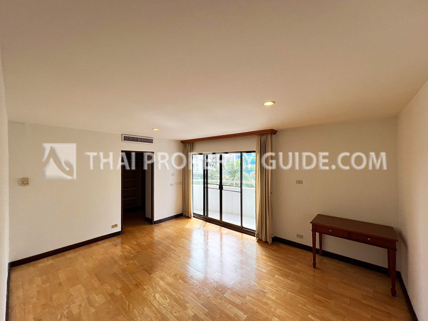 Condominium in Sathorn 