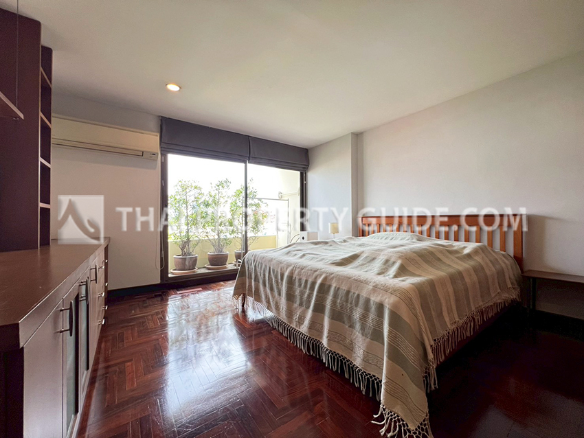 Condominium in Sathorn 