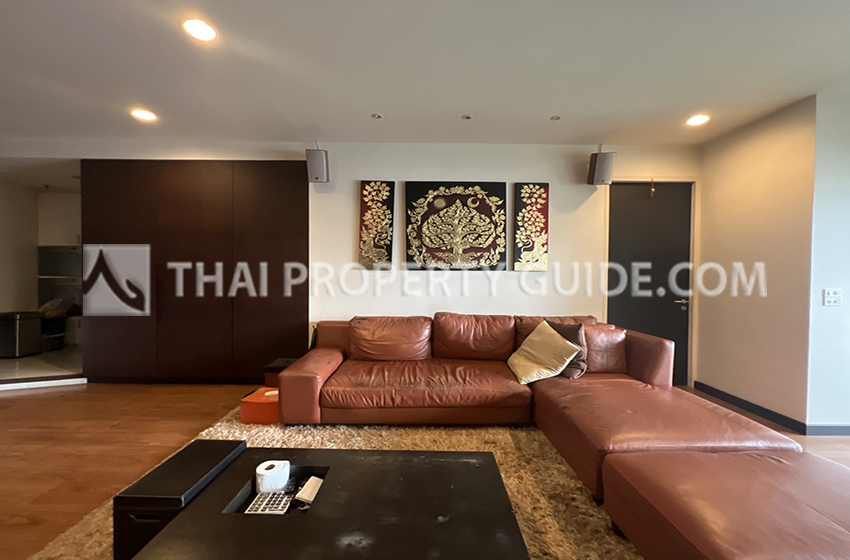 Condominium in Sathorn 