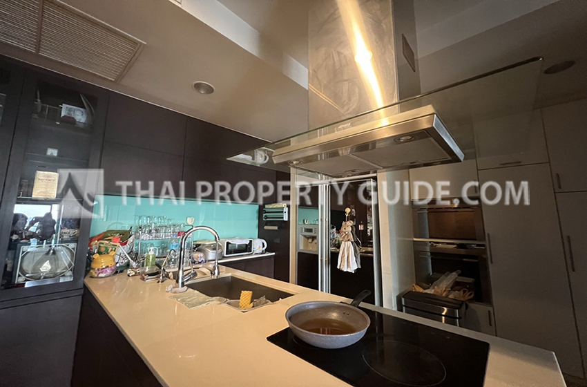 Condominium in Sathorn 