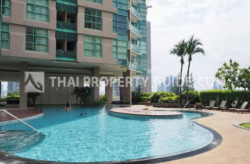 Condominium in Sathorn 