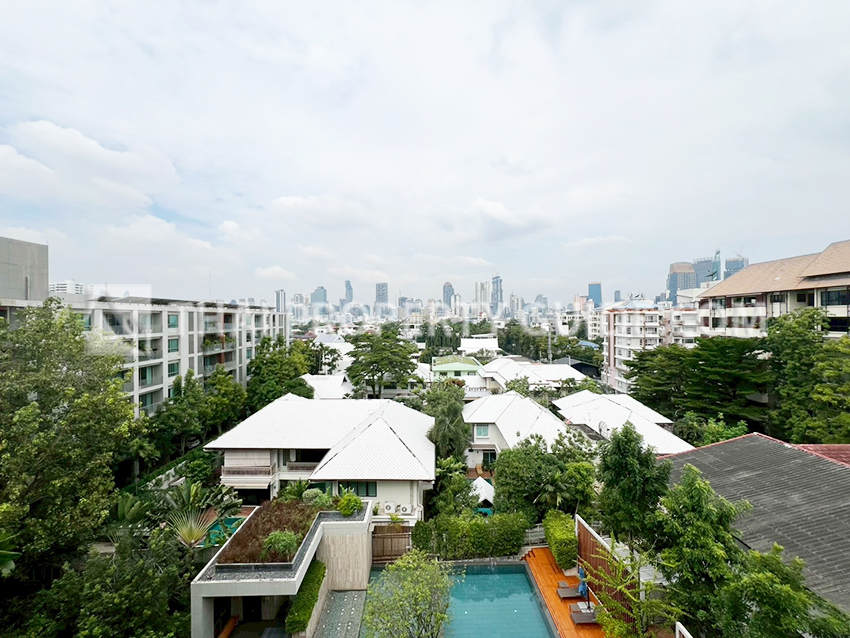 Condominium in Sathorn 