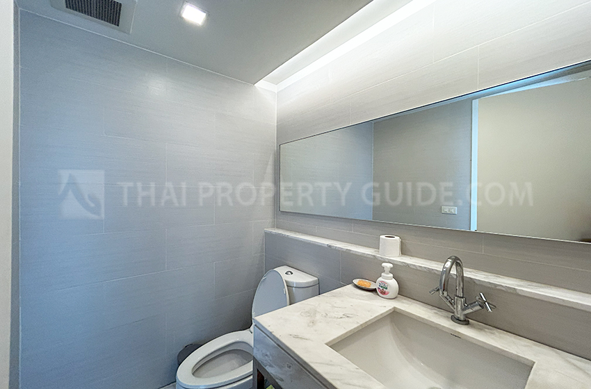 Condominium in Sathorn 