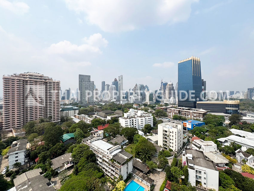 Condominium in Sathorn 