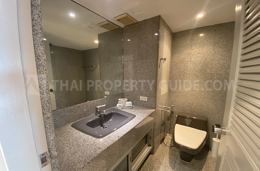 Condominium in Sathorn 