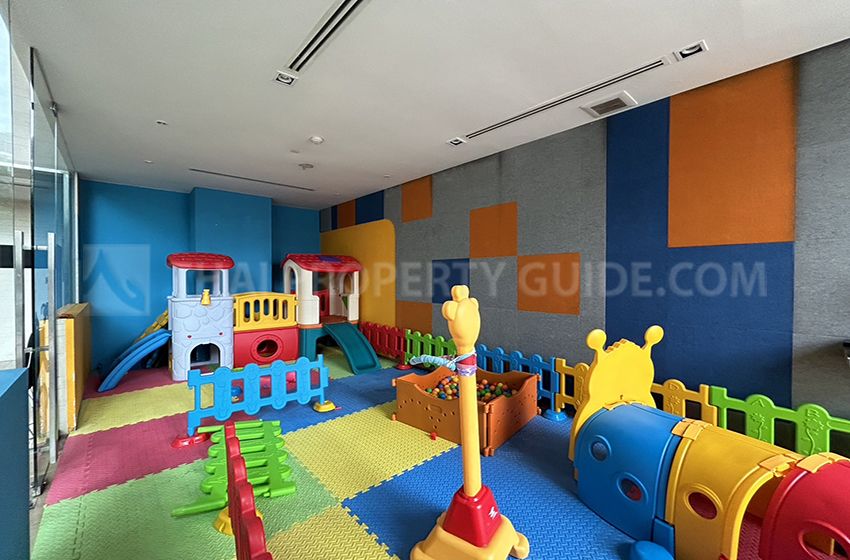 Condominium for rent in Sathorn