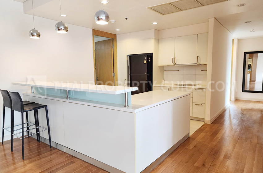 Condominium in Sathorn : The Royal Saladaeng 