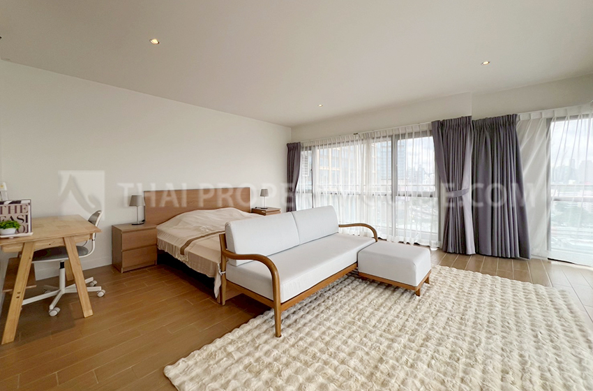 Condominium in Sathorn 