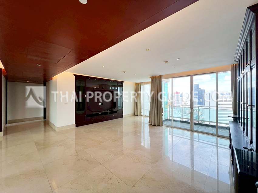 Condominium for rent in Sathorn
