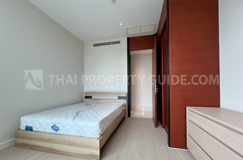 Condominium in Sathorn : The Infinity 