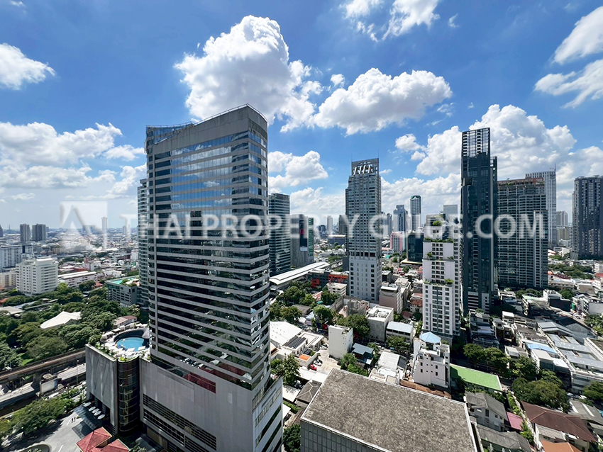Condominium in Sathorn : The Infinity 
